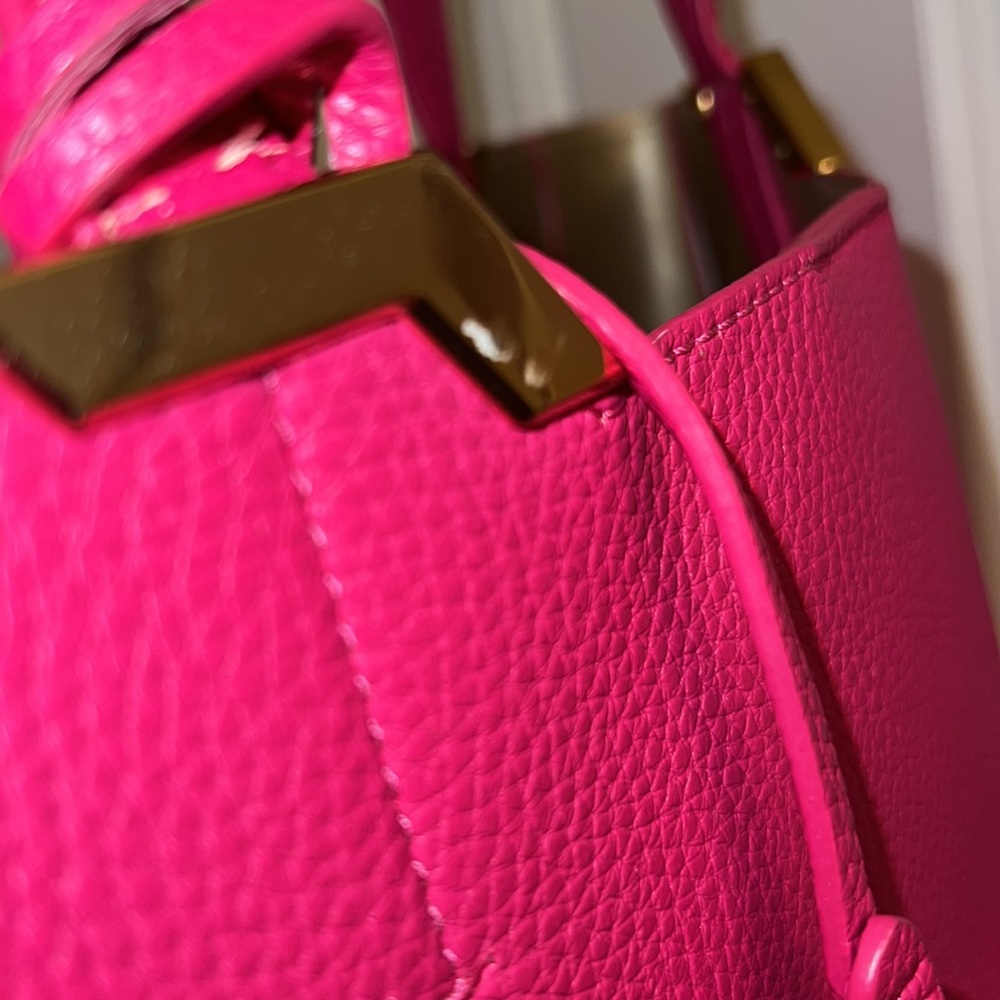 Fushia lauren Ralph Lauren tote flawed - Picture 12 of 15